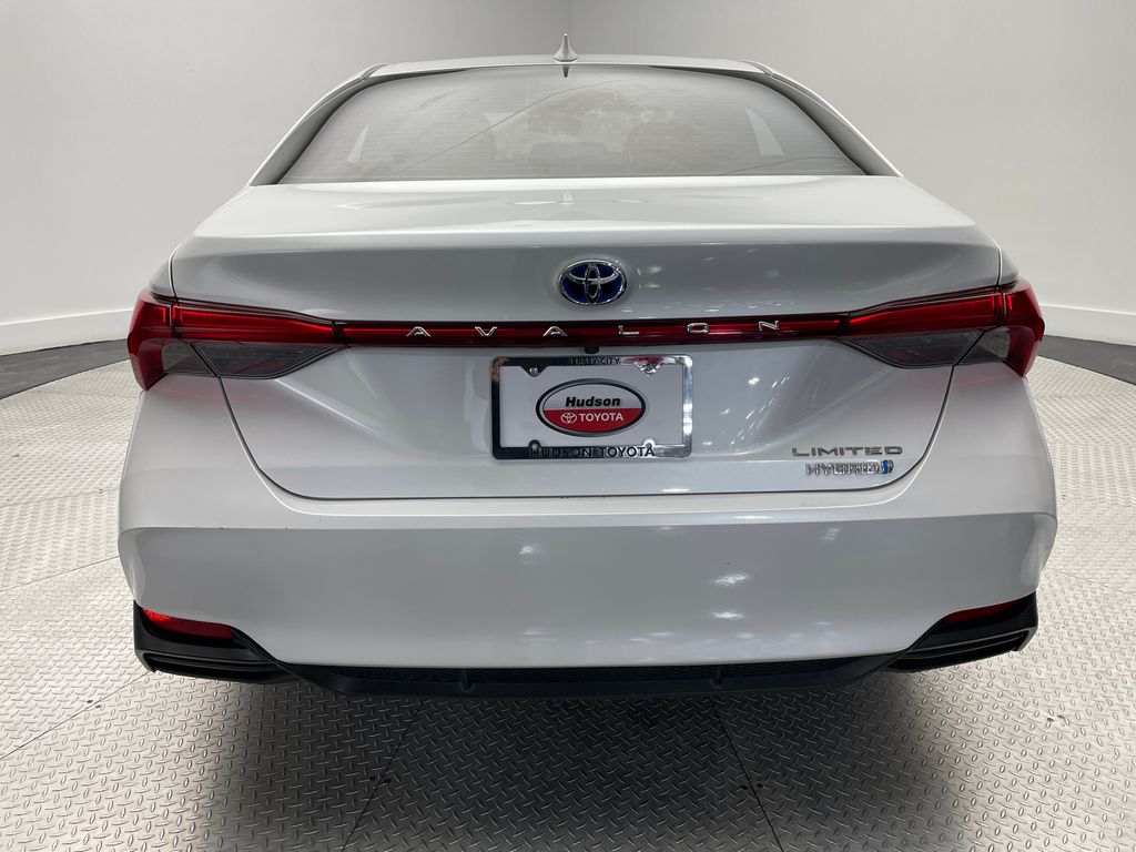 Thumbnail: 2019 Toyota Avalon - 6