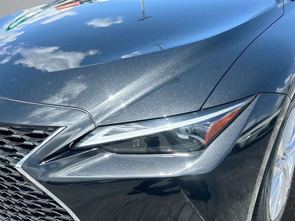 Thumbnail: 2021 Lexus IS - 26