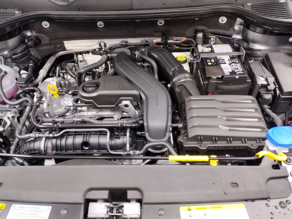 2025 Volkswagen Taos 1.5T SEL