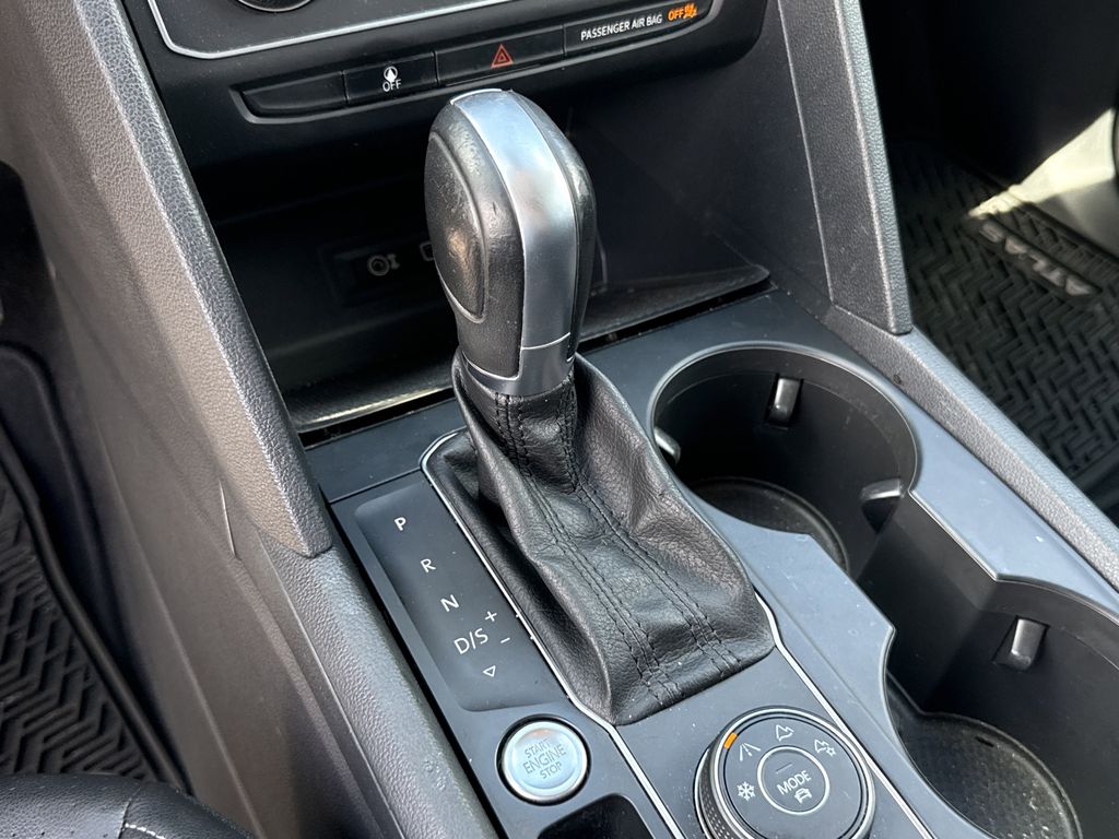 2018 Volkswagen Atlas 3.6L V6 SE Black at Durrett Motor Company