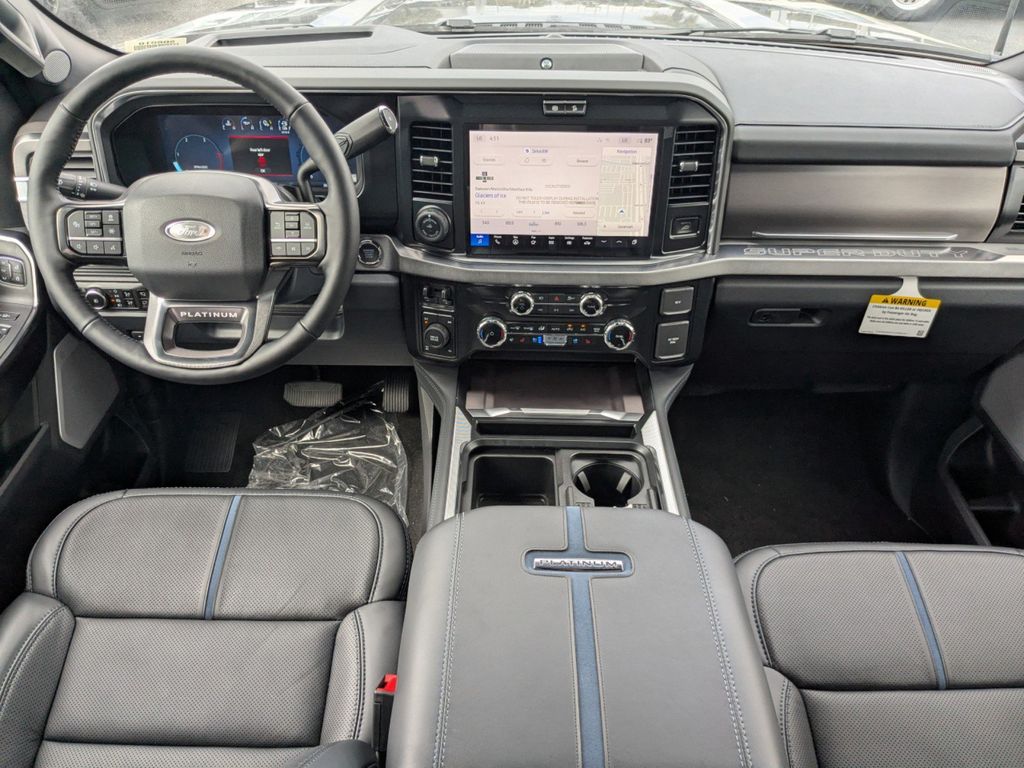 2026 Ford Super Duty F-250 SRW Platinum