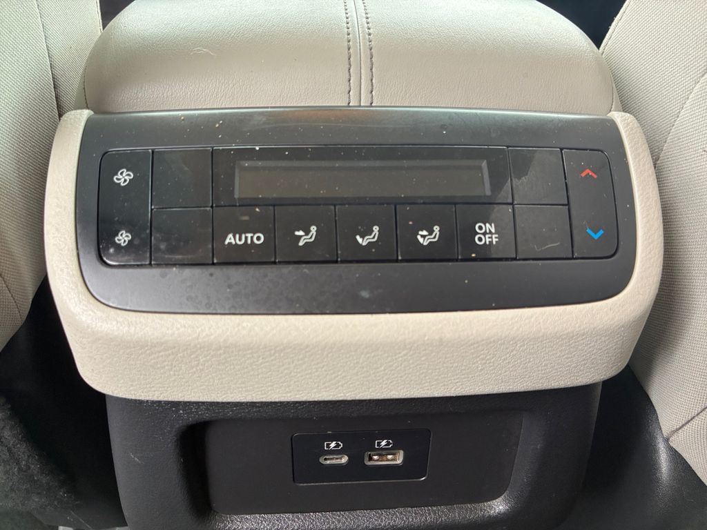 Used Car 2022 Nissan Pathfinder  Sv For Sale Under $25,000 In Austin, Texas