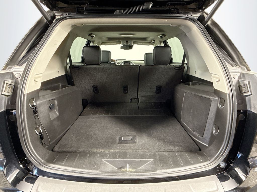 Thumbnail: 2017 GMC Terrain - 27