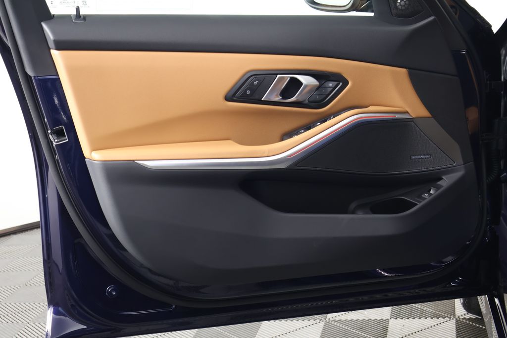 2025 BMW 3 Series 330i 7
