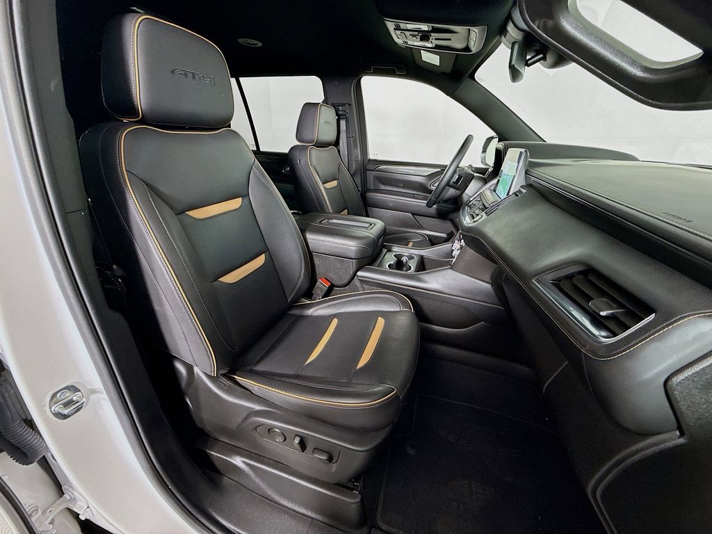 Thumbnail: 2023 GMC Yukon - 29