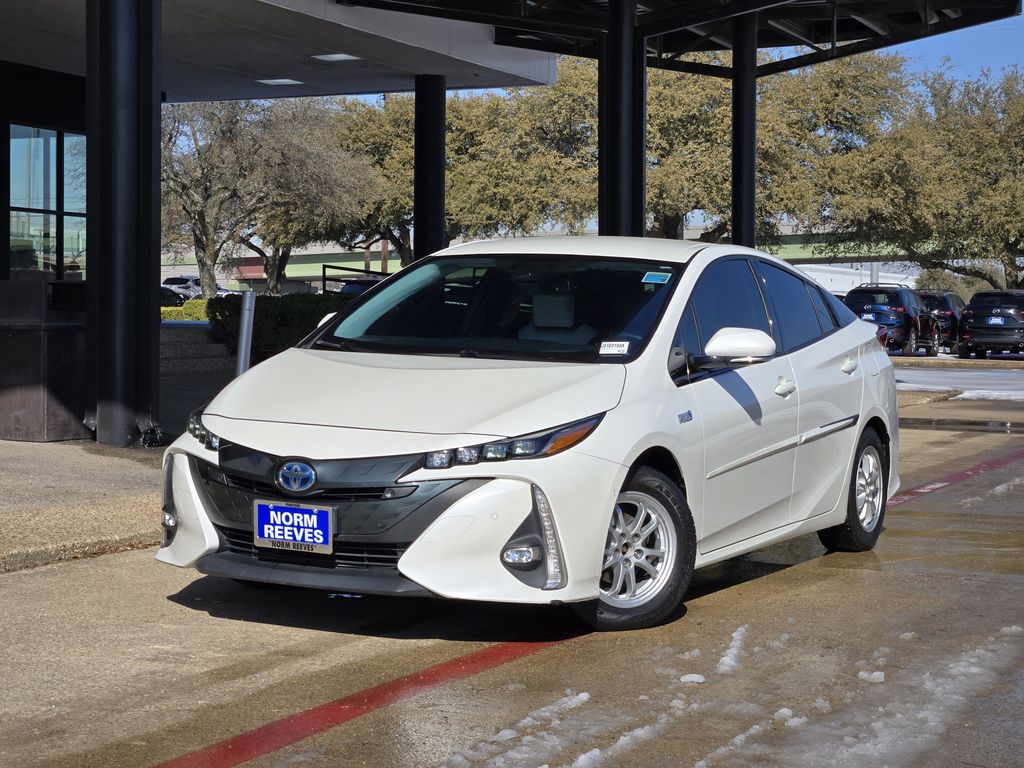 2018 Toyota Prius Prime Plus