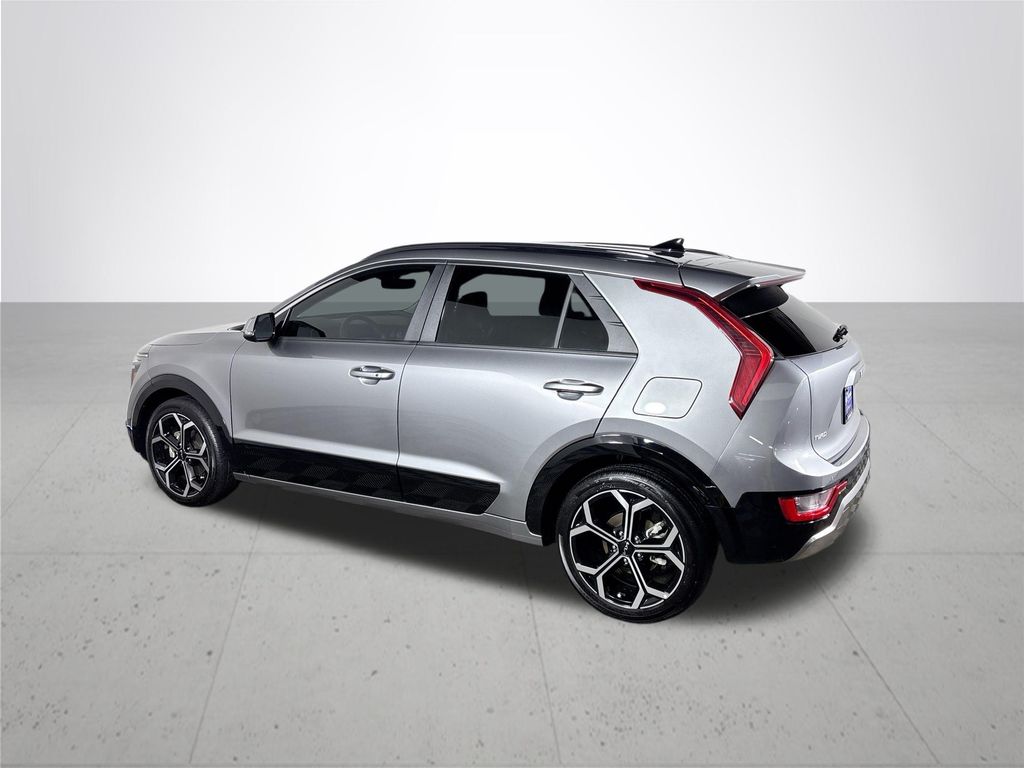 2024 Kia Niro EX Touring