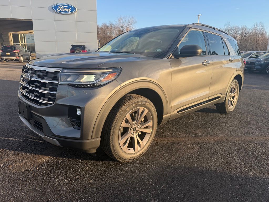 2026 Ford Explorer Active - 0