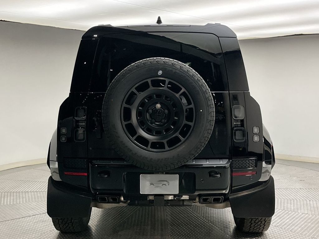 Thumbnail: 2026 Land Rover Defender - 12