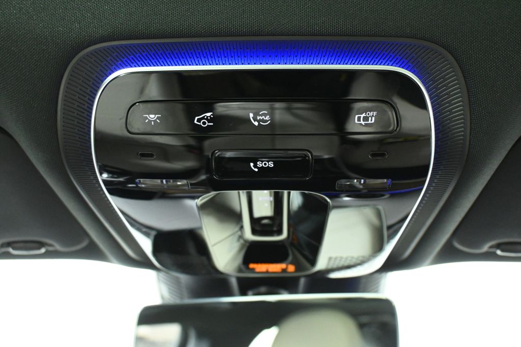 Thumbnail: 2023 Mercedes-Benz C-Class - 20