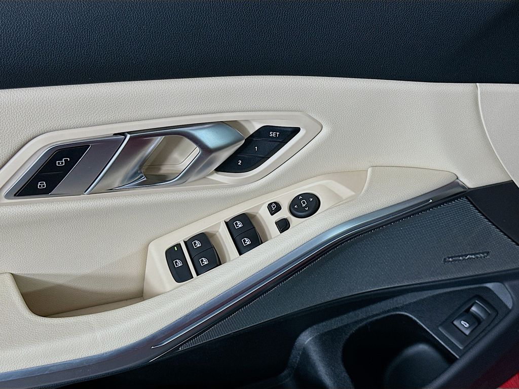 Thumbnail: 2023 BMW 3 Series - 18