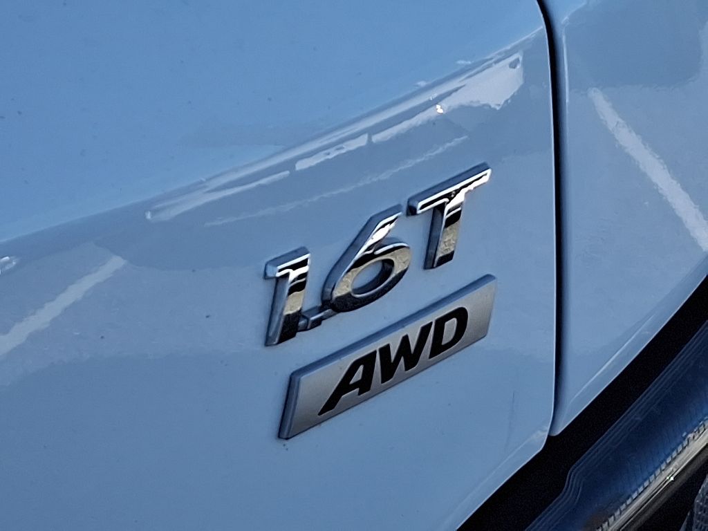 Thumbnail: 2022 Hyundai Kona - 32