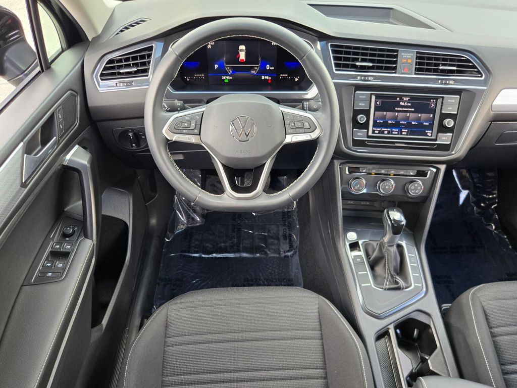 2023 Volkswagen Tiguan - $19,105