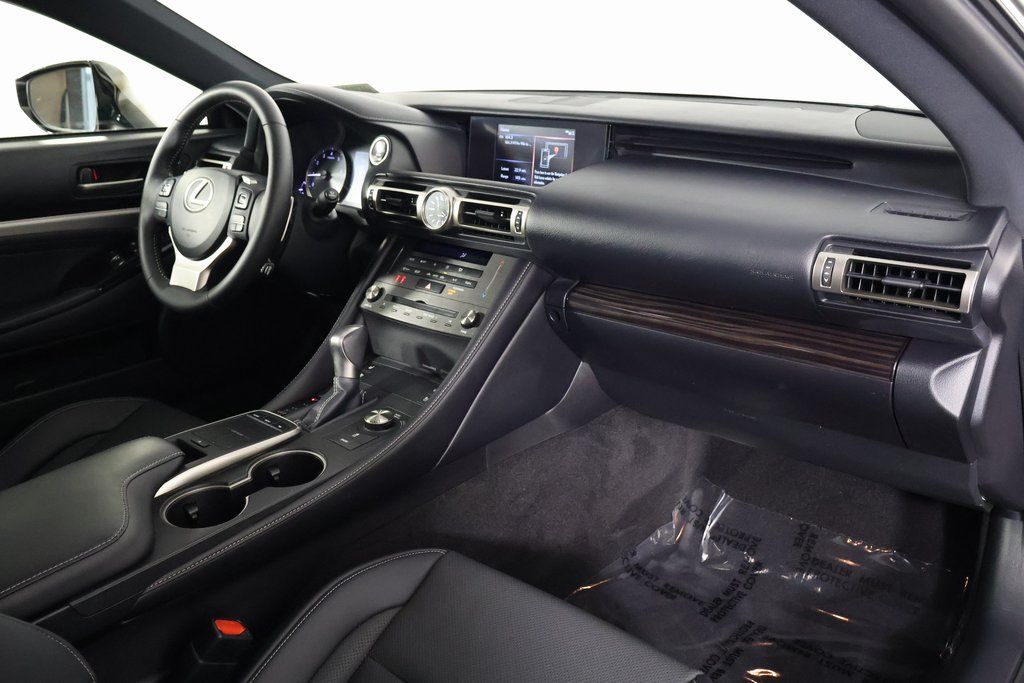 Thumbnail: 2019 Lexus RC - 9