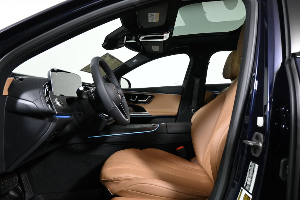 Thumbnail: 2026 Mercedes-Benz E-Class - 3