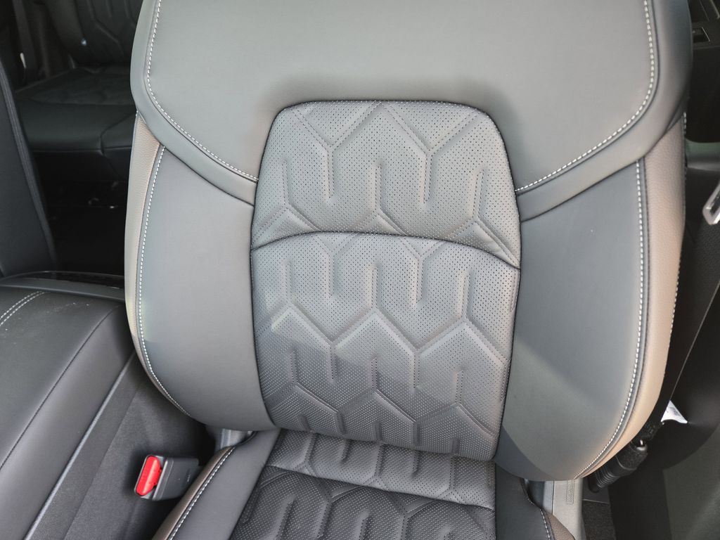 2026 Nissan Pathfinder Platinum Green at Bravo Nissan