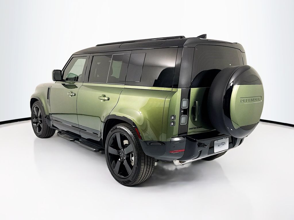 Thumbnail: 2026 Land Rover Defender - 7