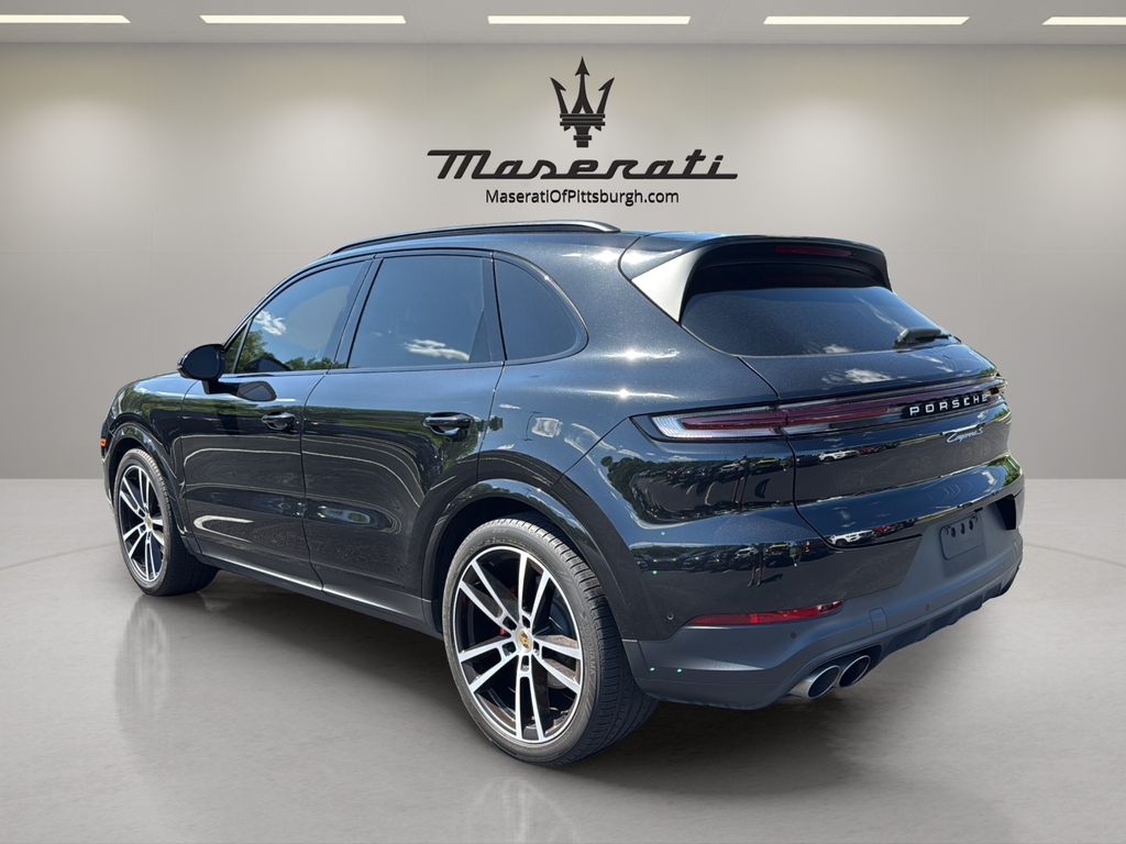 2024 Porsche Cayenne