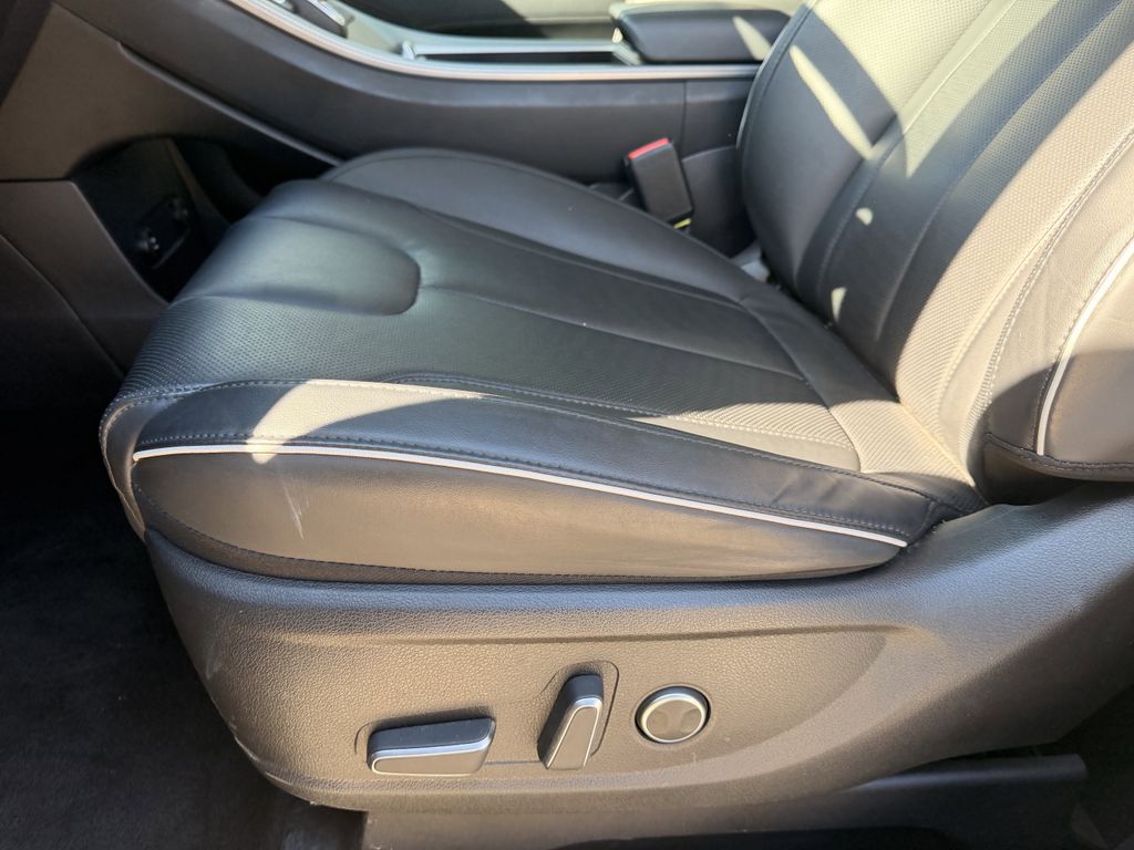 Used 2024 Abyss Black Pearl Hyundai XRT image 13