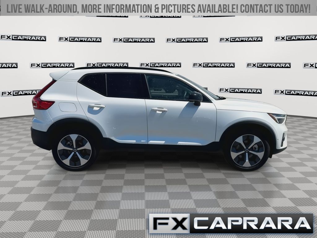 Used 2026 Volvo XC40 SUV
