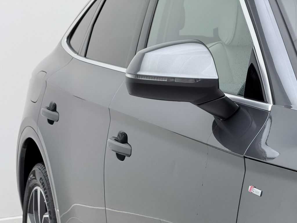 Thumbnail: 2022 Audi Q5 - 3