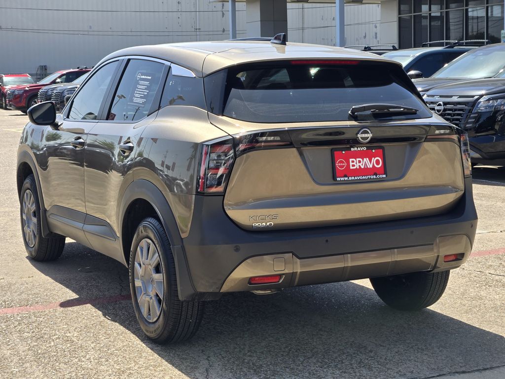 2026 Nissan Kicks S - 5
