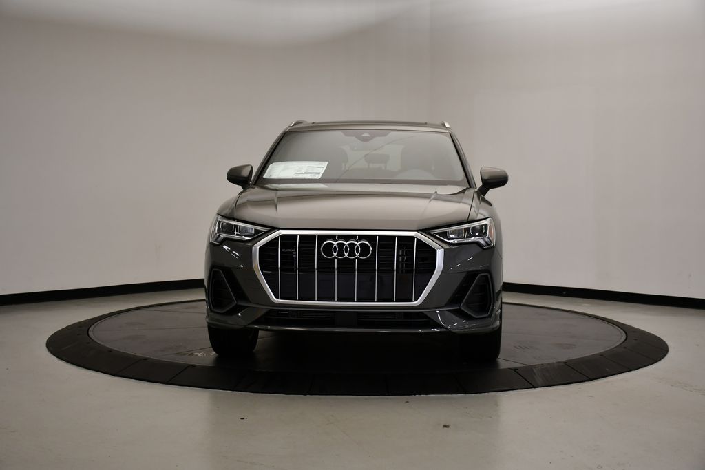 Thumbnail: 2025 Audi Q3 - 8