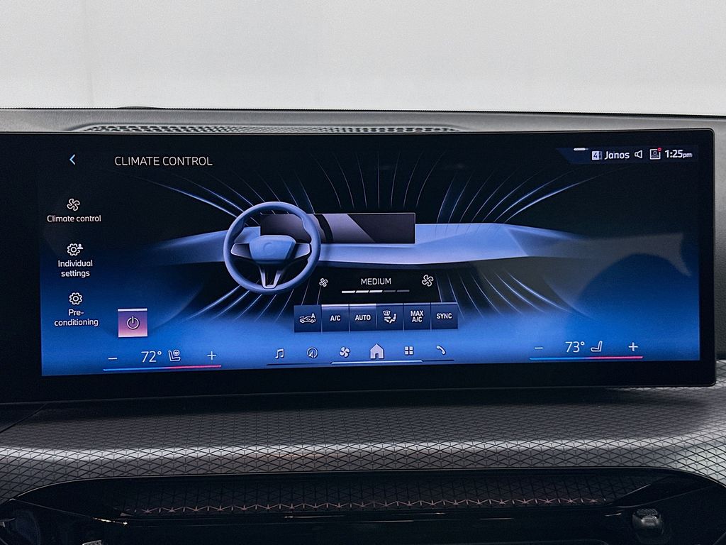 Thumbnail: 2025 BMW 3 Series - 16