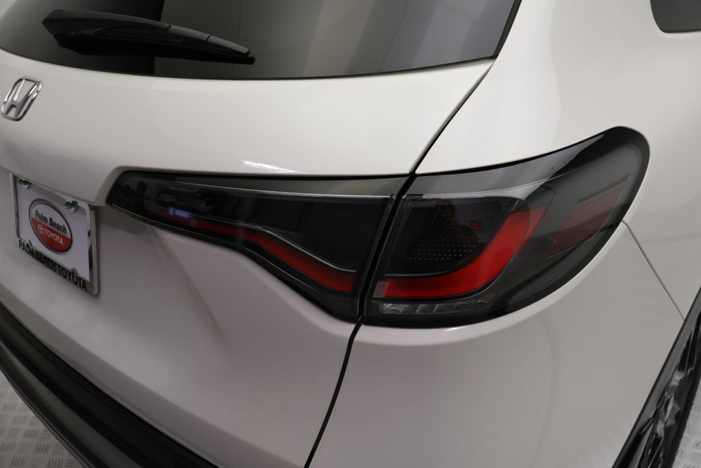 Thumbnail: 2025 Honda HR-V - 9