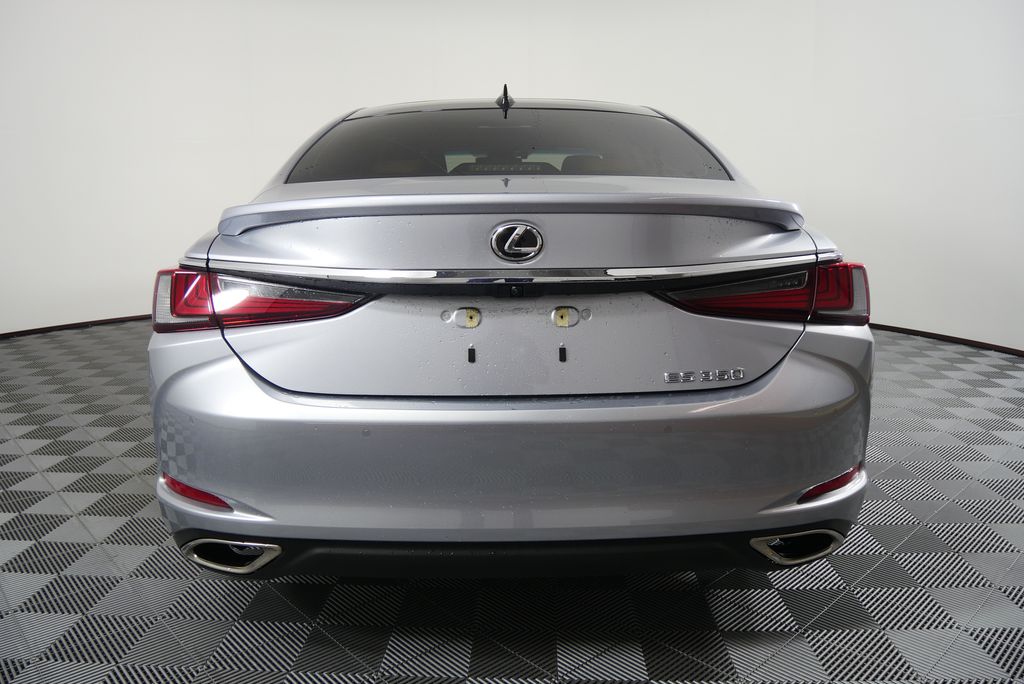 2023 Lexus ES  4