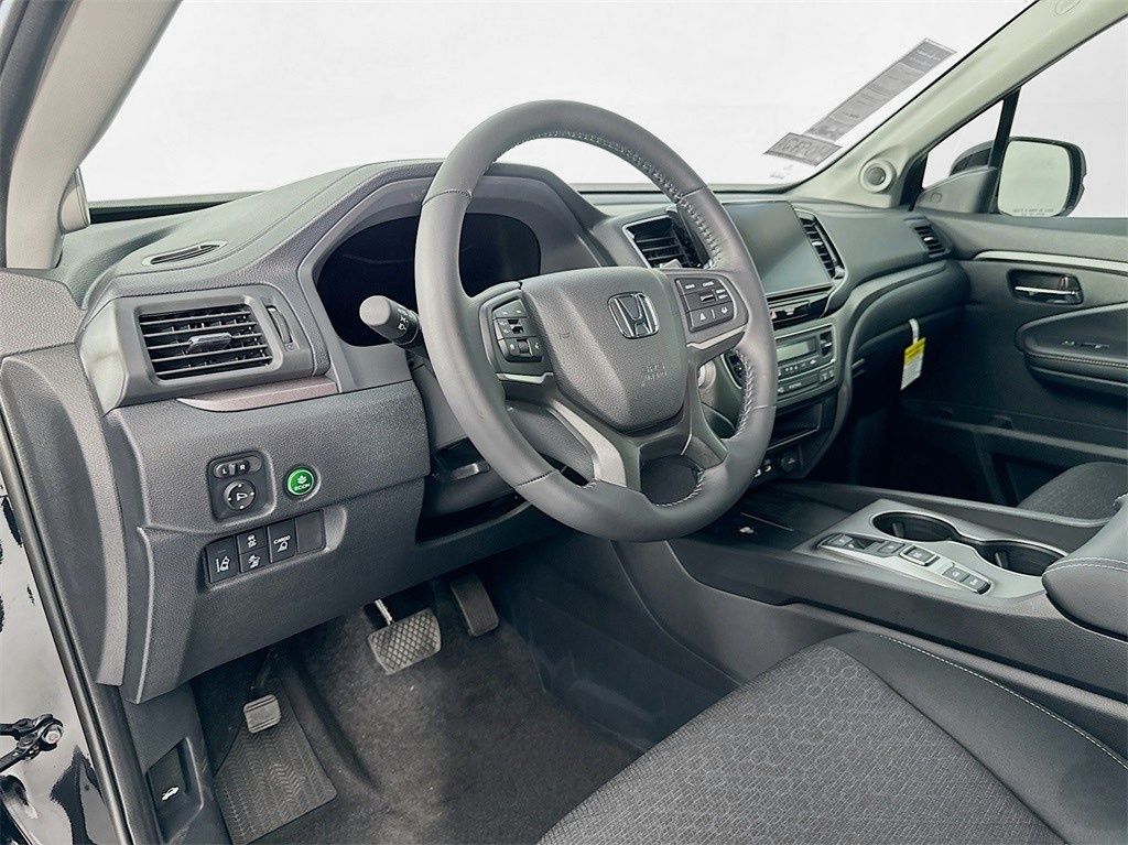 2024 Honda Ridgeline Sport photo