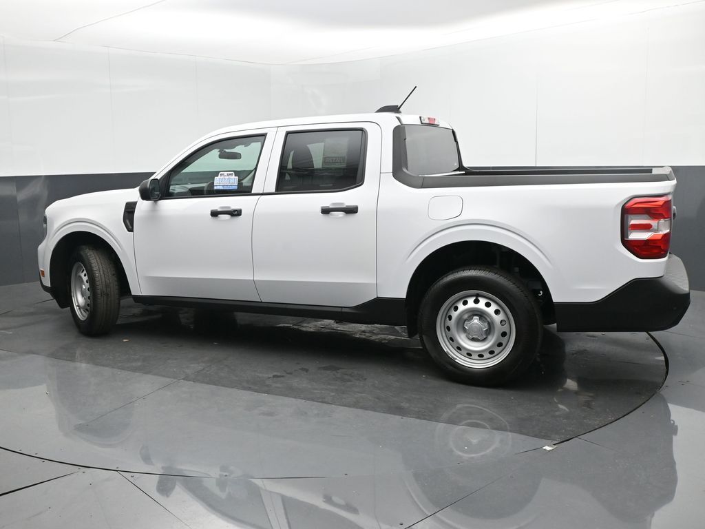 2025 Ford Maverick XL photo 3