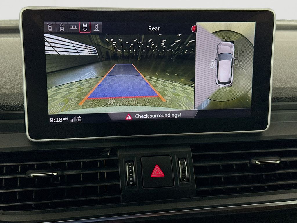 Thumbnail: 2019 Audi Q5 - 14
