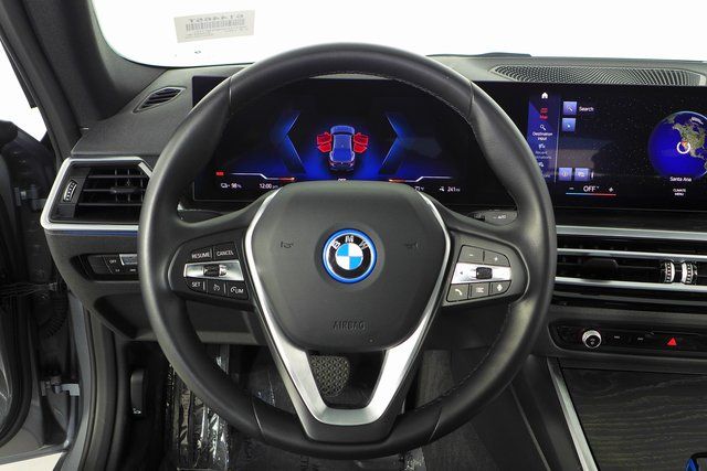 2023 BMW i4 eDrive40 27