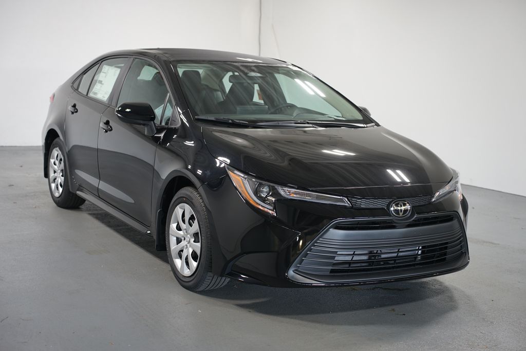 Thumbnail: 2026 Toyota Corolla - 3