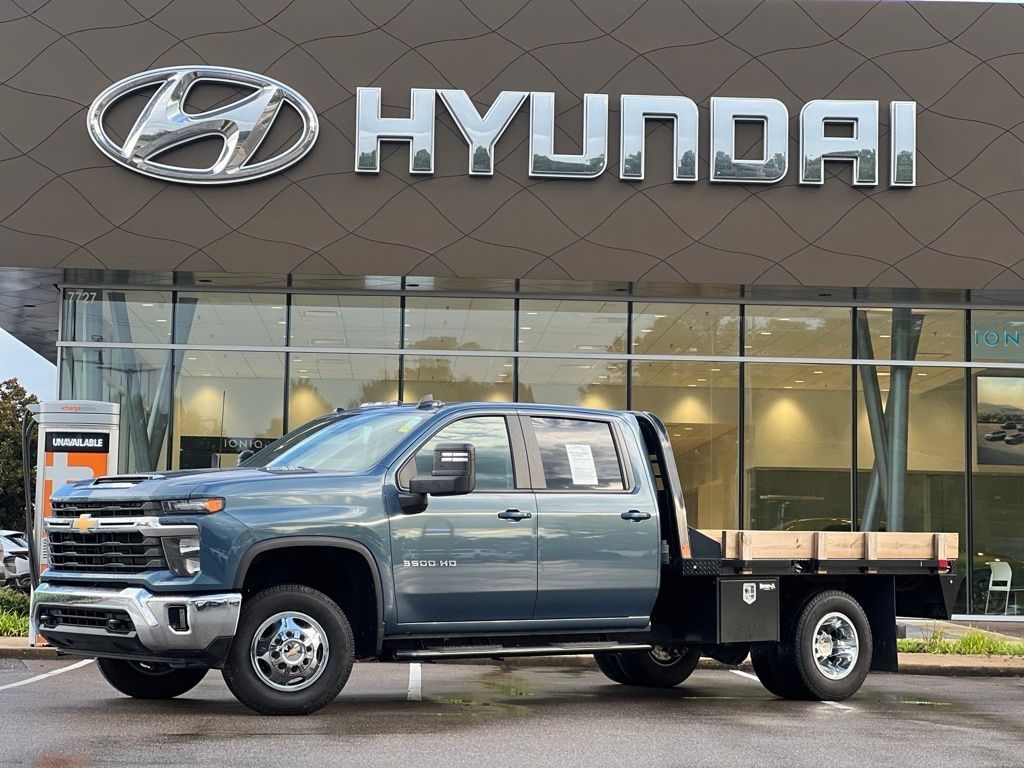 Lakeshore Blue Metallic 2025 Chevrolet Silverado 3500HD Pickup Truck Four-Wheel Drive Automatic