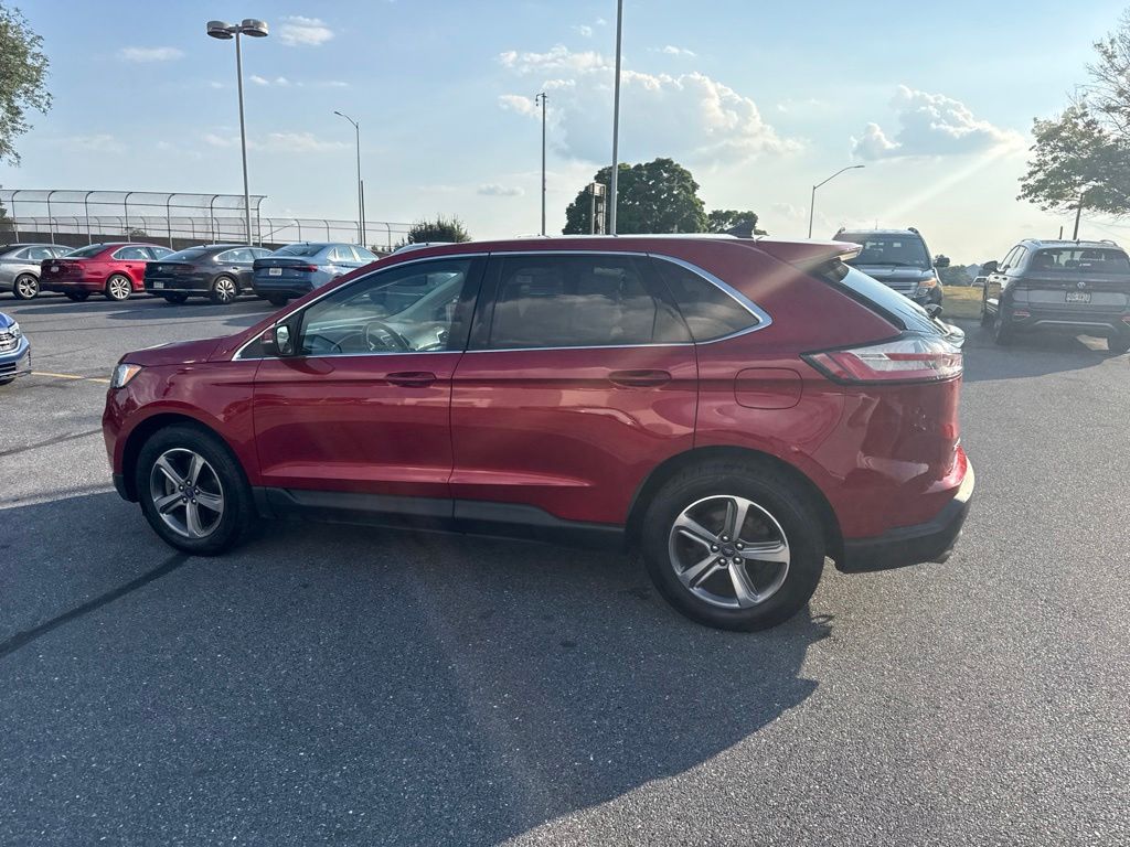 2020 Ford Edge SEL Red at Grove City Ford