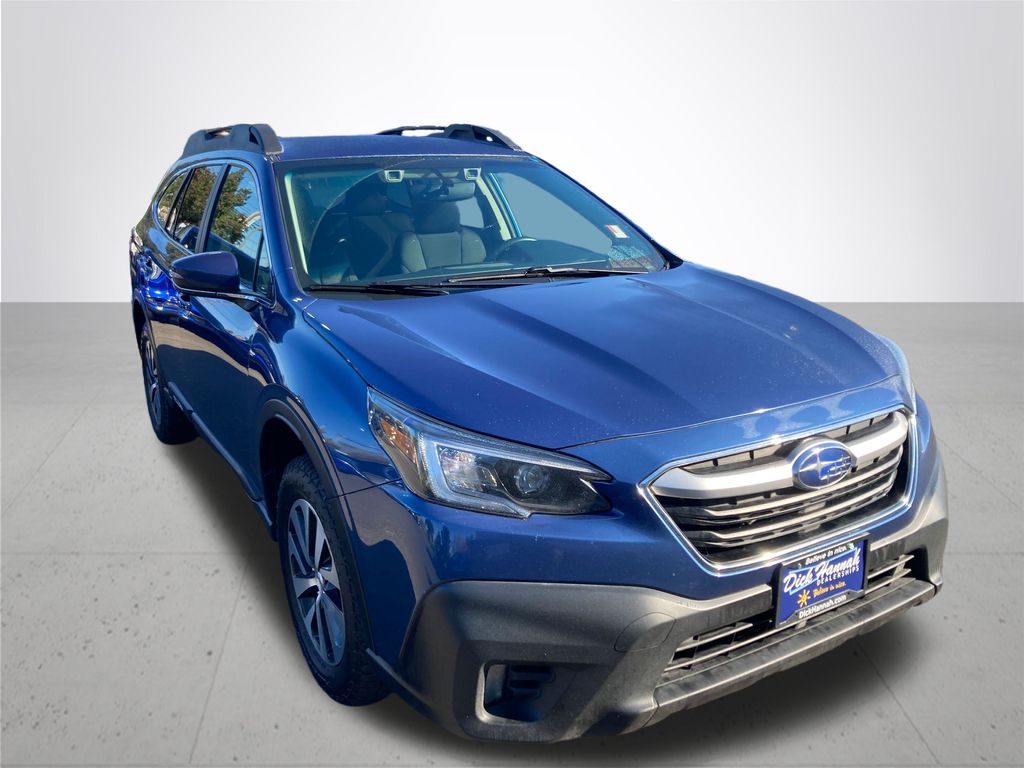 Used 2022 Subaru Outback Premium with VIN 4S4BTACCXN3115010 for sale in Gladstone, OR