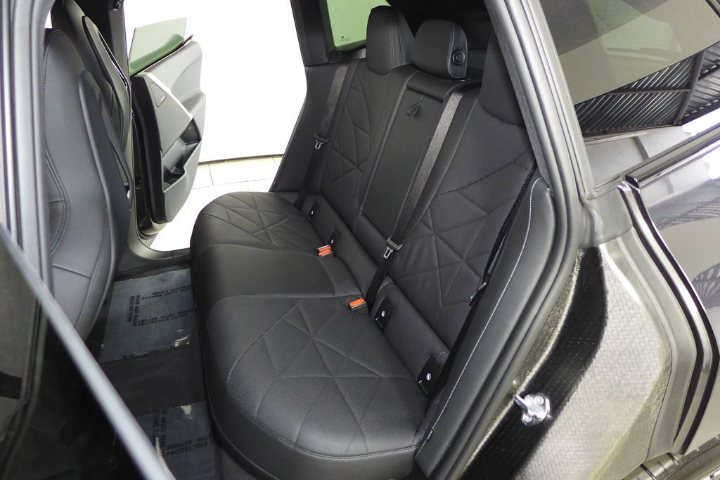 Thumbnail: 2023 BMW iX - 20