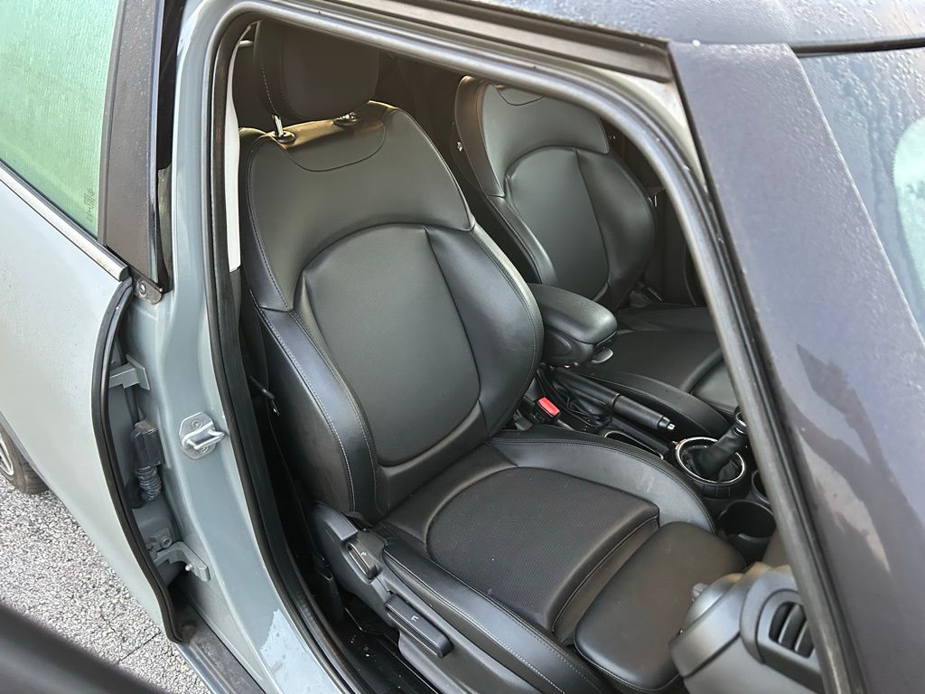 Thumbnail: 2016 MINI Cooper - 15