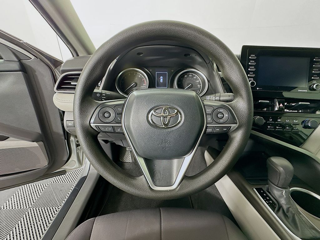 Thumbnail: 2021 Toyota Camry - 11