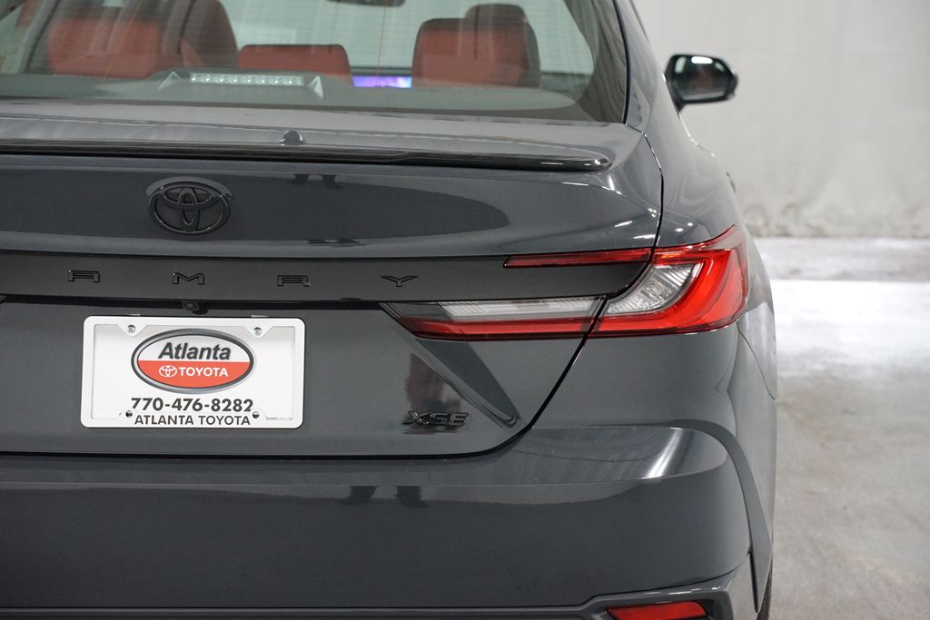 2025 Toyota Camry XSE 10