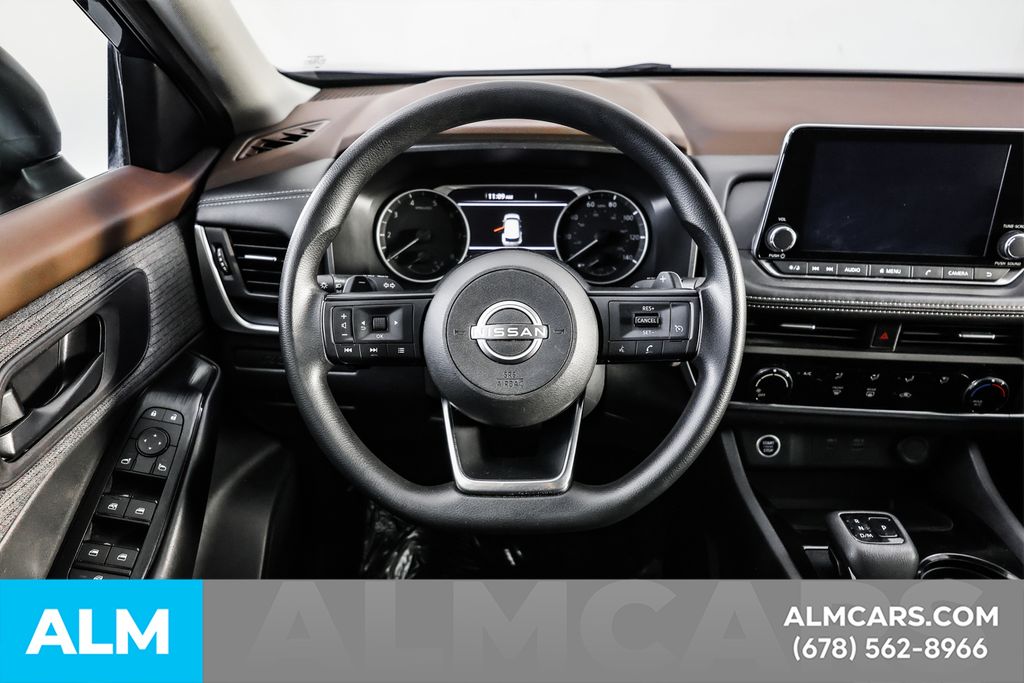 Used 2023 Blue Nissan S image 30
