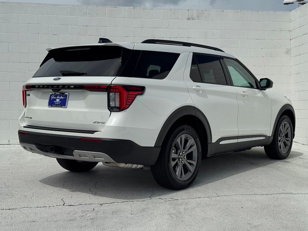 2025 Ford Explorer Active White Metallic - Jim Hudson Acura - Image 12