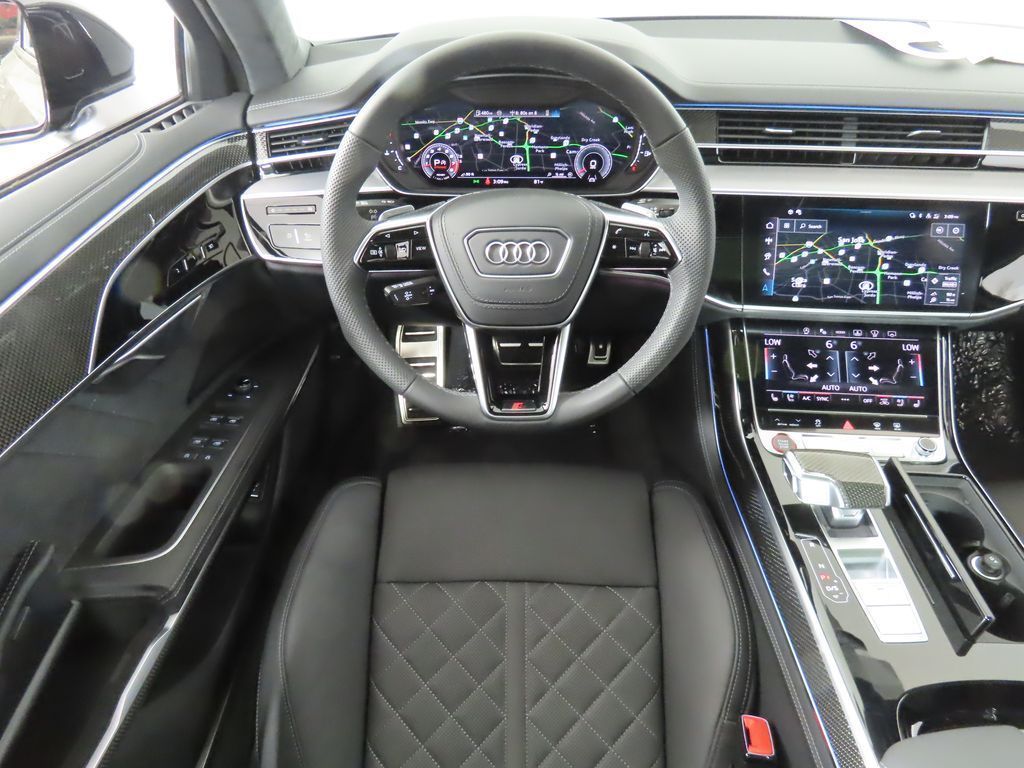 Thumbnail: 2025 Audi S8 - 11