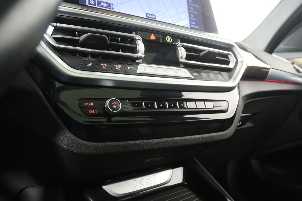 Thumbnail: 2023 BMW X3 - 22