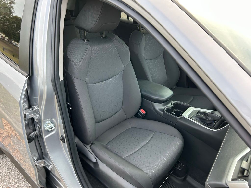 Thumbnail: 2024 Toyota RAV4 - 15