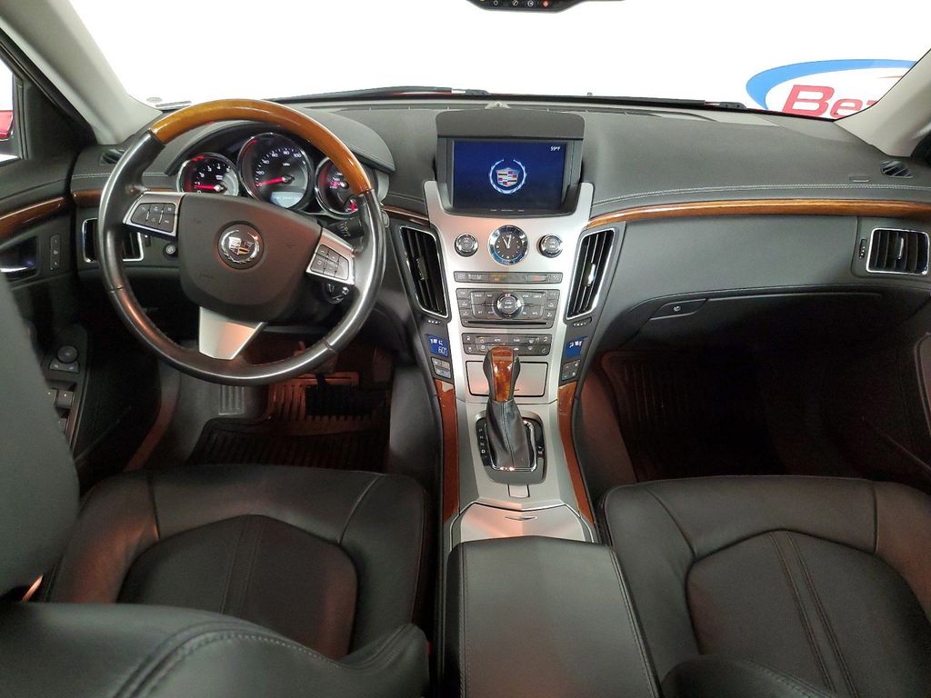 2010 Cadillac CTS Premium 12