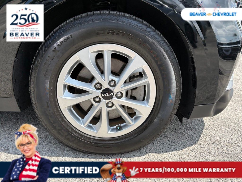 Used 2024 Kia Carnival Van