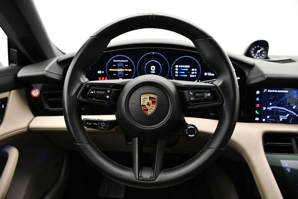 2023 Porsche Taycan Turbo S 23